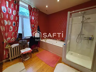 Maison, 232 m²