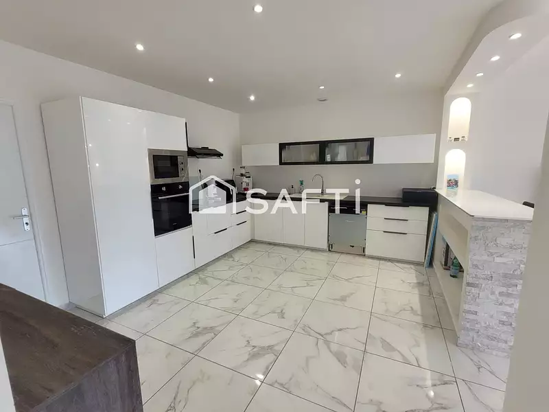 Maison, 135 m²