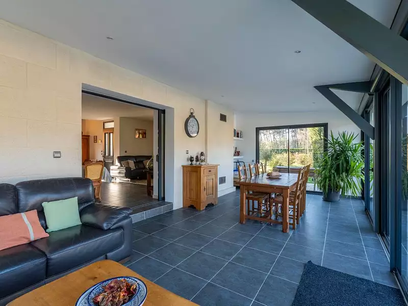 Maison, 162 m²