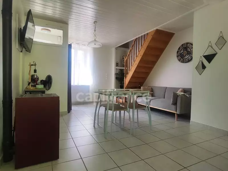 Maison, 290 m²