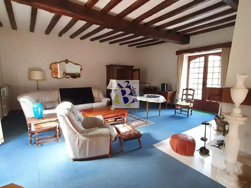 Maison, 221 m²