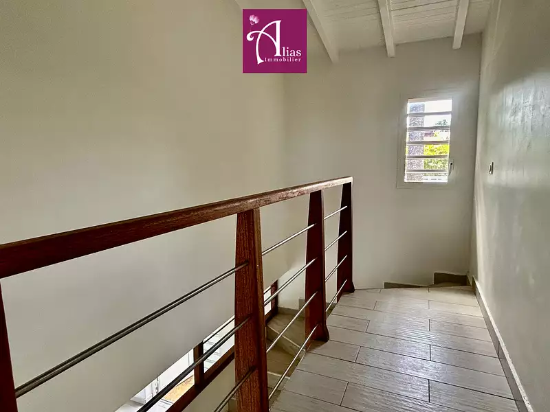 Maison, 163 m²