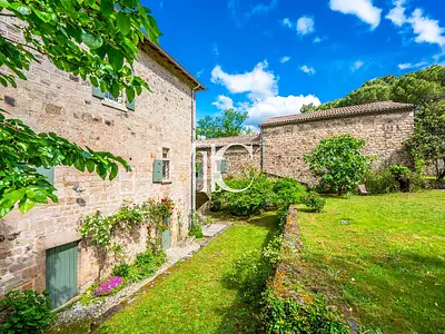 Maison, 333,5 m²