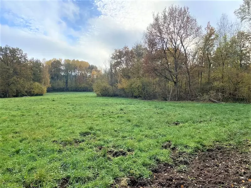 Terrain, 23,5 m²