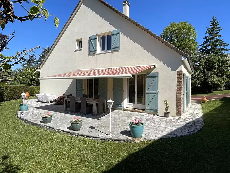 Maison, 150 m²