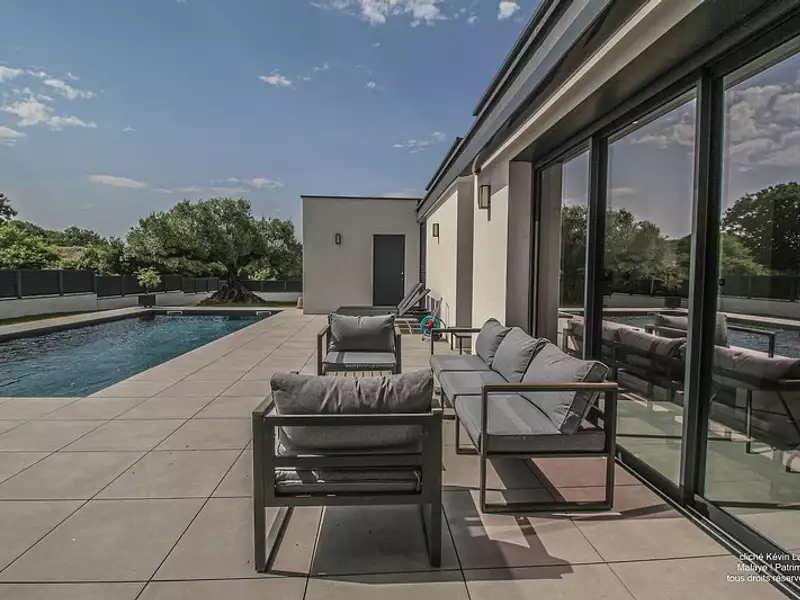 Maison, 157 m²