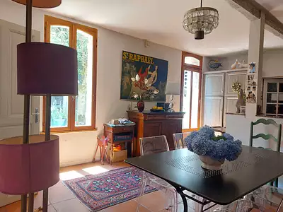 Maison, 198 m²