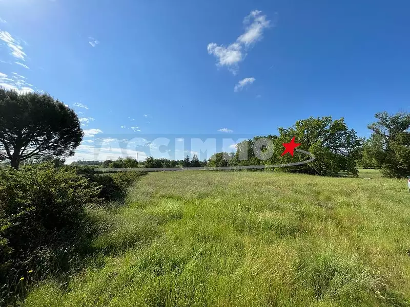 Terrain, 1 063 m²