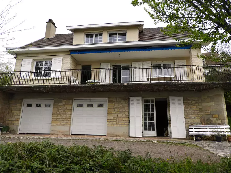Maison, 165 m²