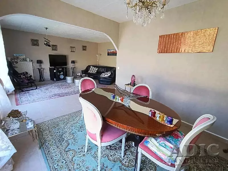 Maison, 90 m²