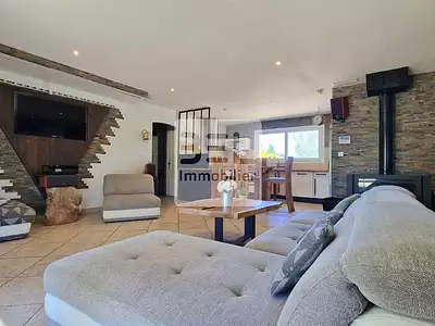 Maison, 220 m²
