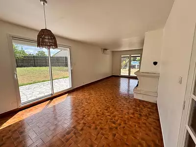 Maison, 122 m²
