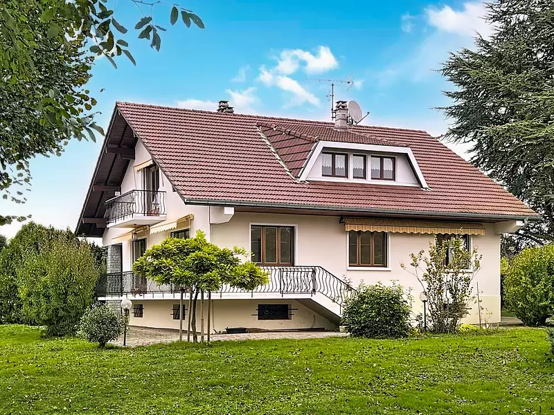 Maison, 184 m²