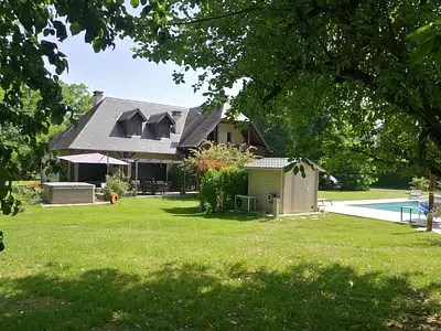 Maison, 305 m²