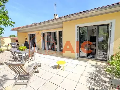 Maison, 165 m²