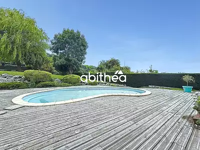 Maison, 320 m²