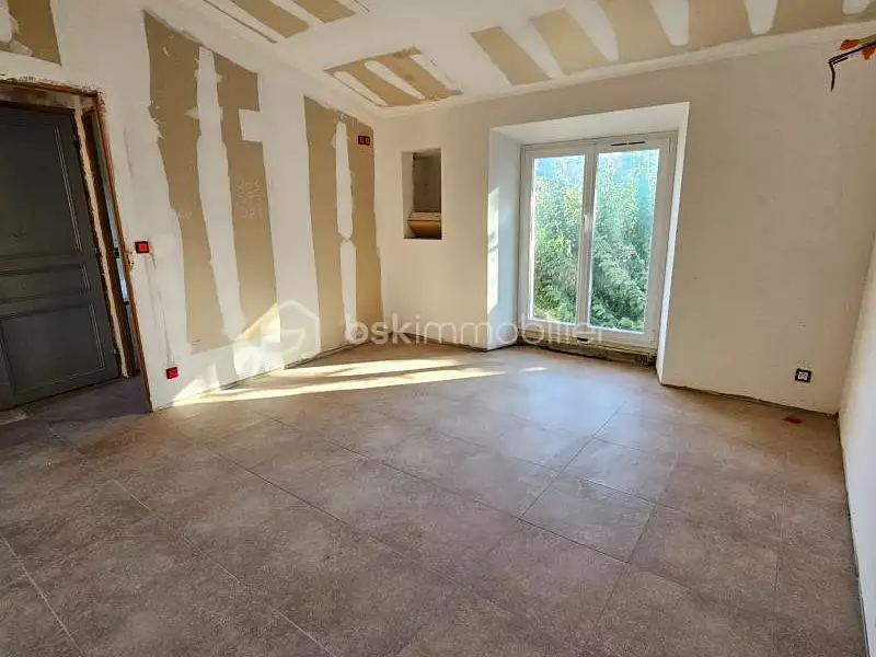 Maison, 300 m²