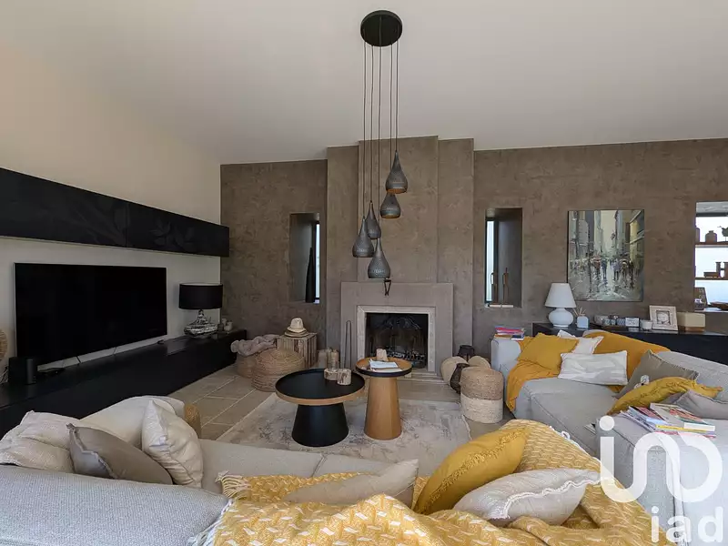 Maison, 192 m²