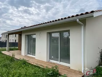 Maison, 83 m²