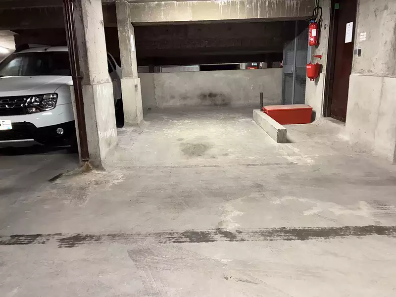 Parking, 12 m²
