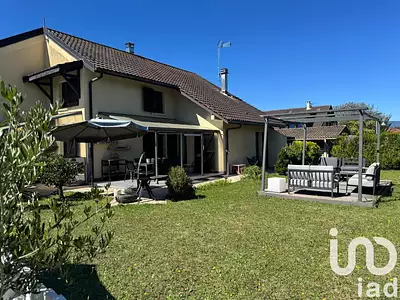 Maison, 167 m²