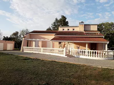 Maison, 240 m²