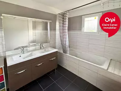 Maison, 130 m²