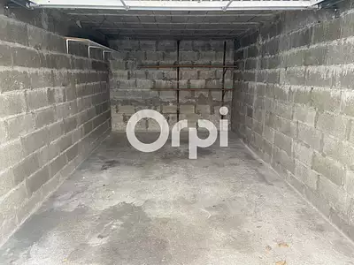 Parking, 16 m²