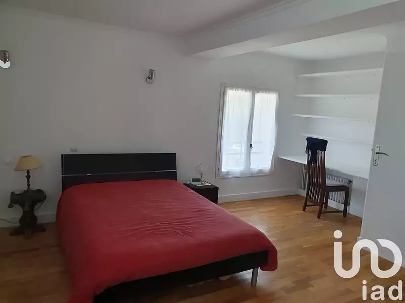 Maison, 176 m²
