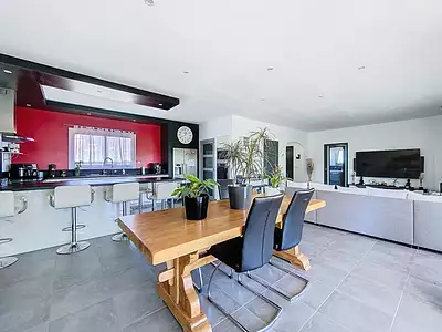 Maison, 175 m²