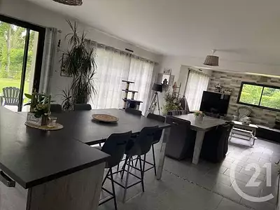 Maison, 151 m²