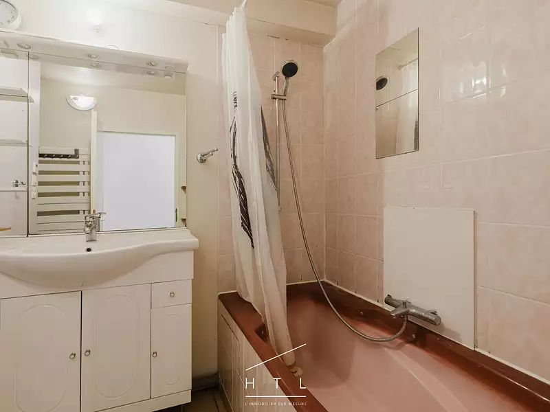 Maison, 184 m²