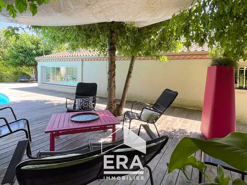 Maison, 260 m²