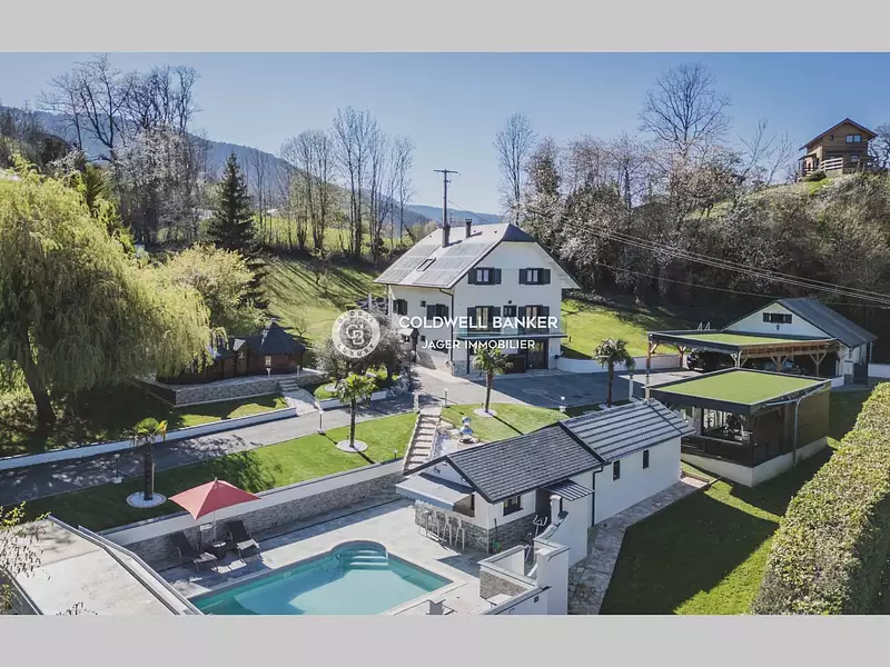 Maison, 280 m²