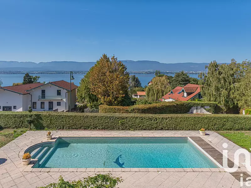 Maison, 300 m²