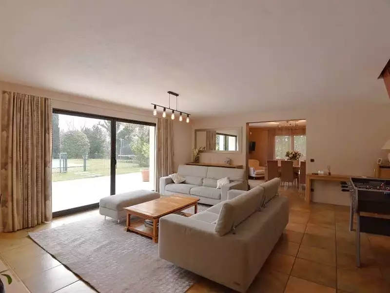Maison, 193 m²