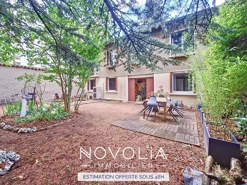 Maison, 143,73 m²