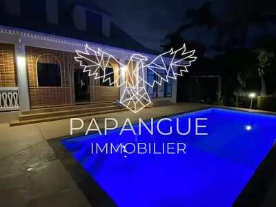 Maison, 305 m²