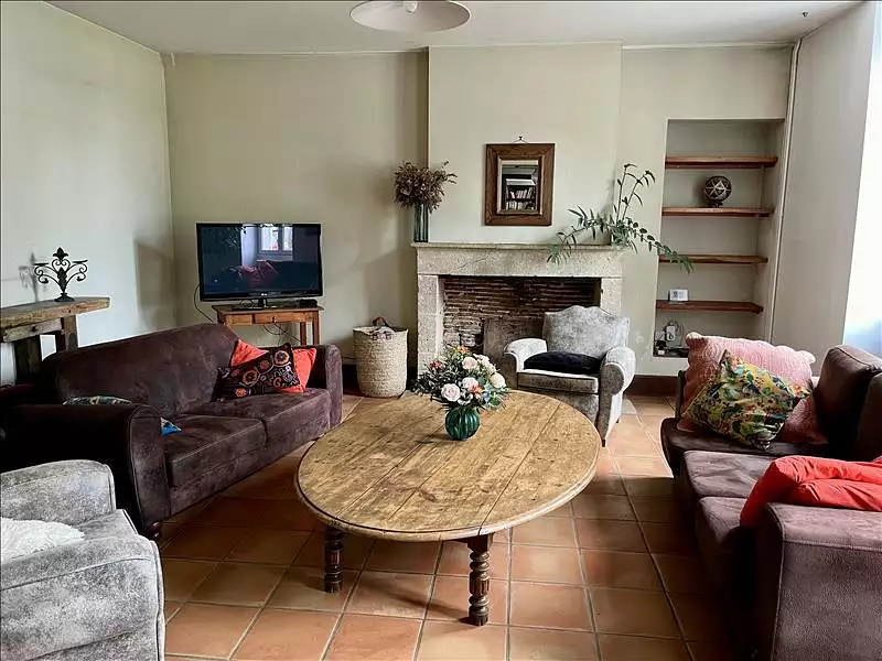 Maison, 400 m²