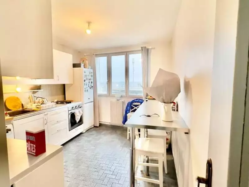 Immeuble, 351 m²