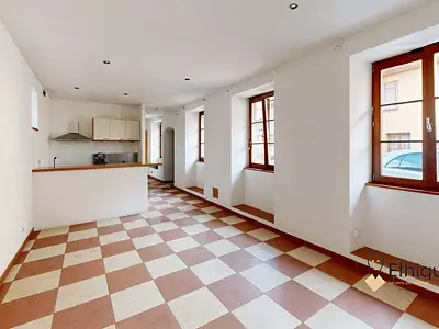 Immeuble, 220 m²