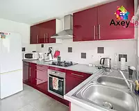 Maison, 270 m²