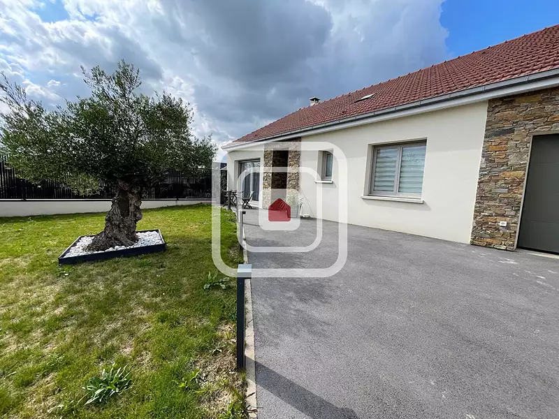 Maison, 104 m²