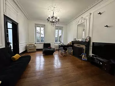 Maison, 210 m²
