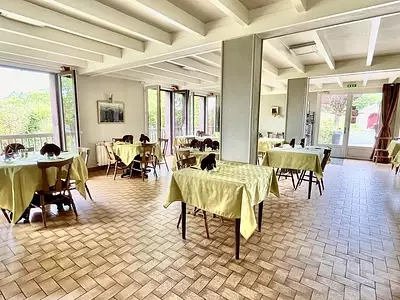 Divers, 306,47 m²