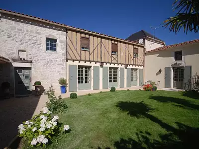 Maison, 222 m²