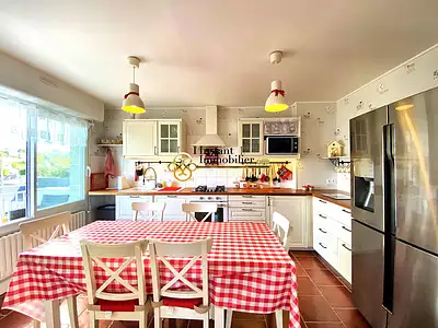 Maison, 205 m²