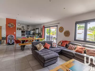 Maison, 140 m²