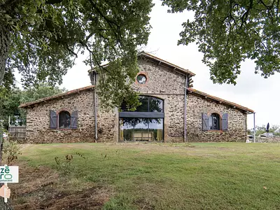 Maison, 281 m²