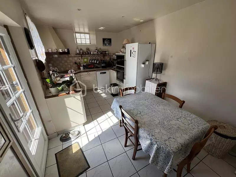 Maison, 170 m²